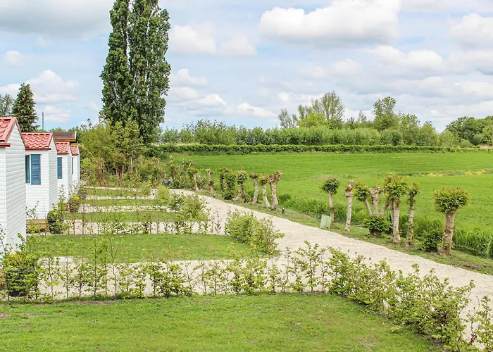 אתר קמפינג Nr 3 3*